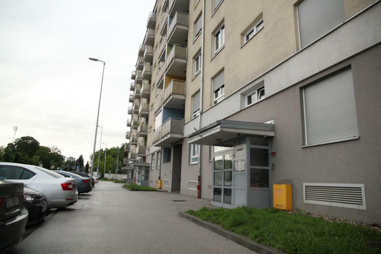 Vana Apartment Zagreb Extérieur photo