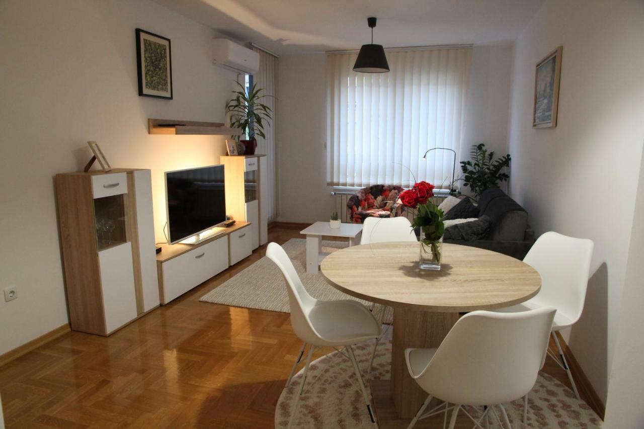 Vana Apartment Zagreb Extérieur photo