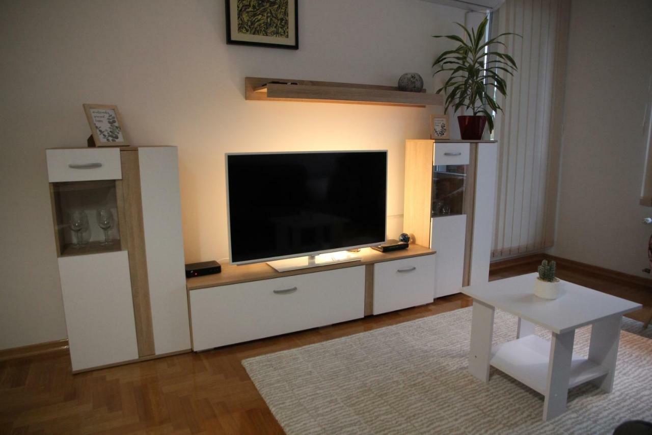 Vana Apartment Zagreb Extérieur photo