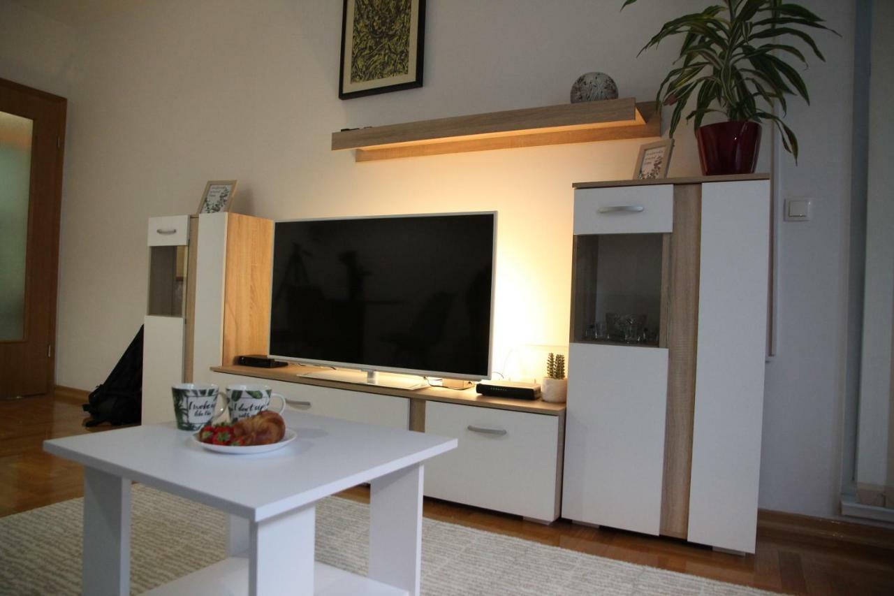 Vana Apartment Zagreb Extérieur photo