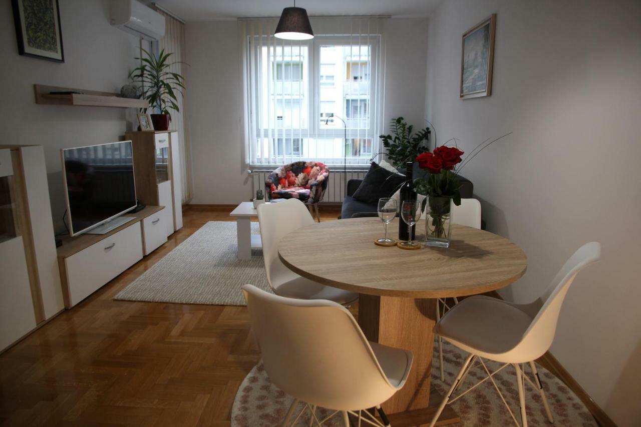Vana Apartment Zagreb Extérieur photo