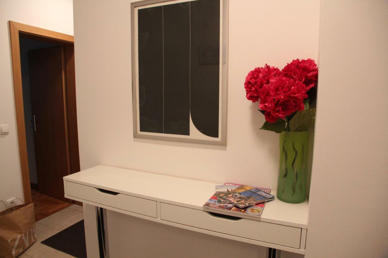 Vana Apartment Zagreb Extérieur photo